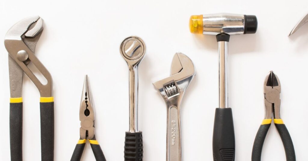 DIYはNG?門扉の修理は自分でもできる?